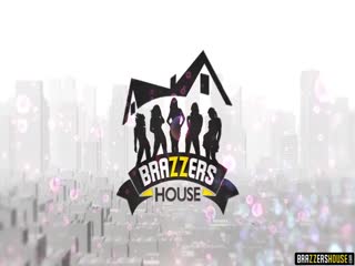 激情打手之家第五集-zzs_brazzers_house_ep05a_720p_80第04集 [HD]